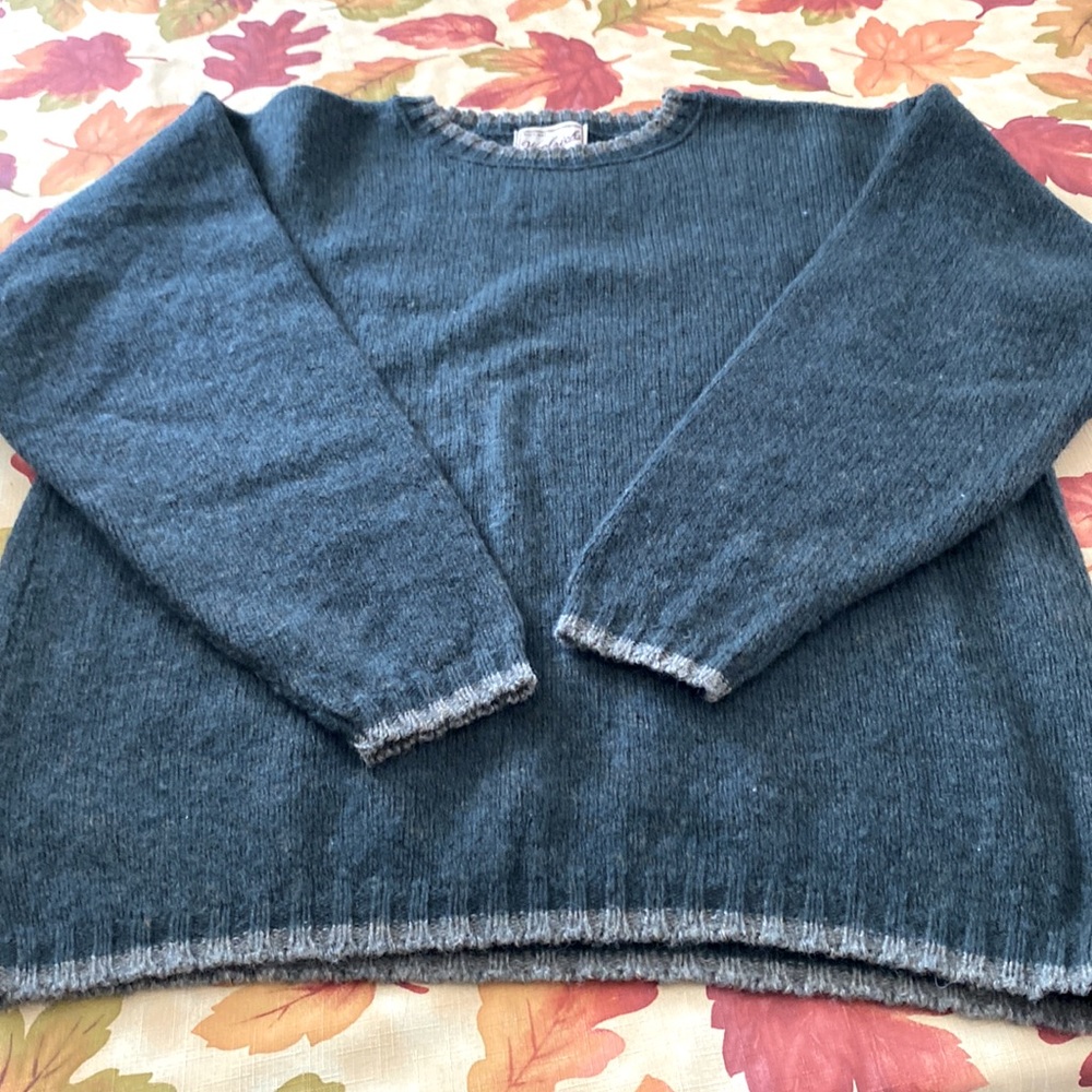 Woolrich dark green sweater